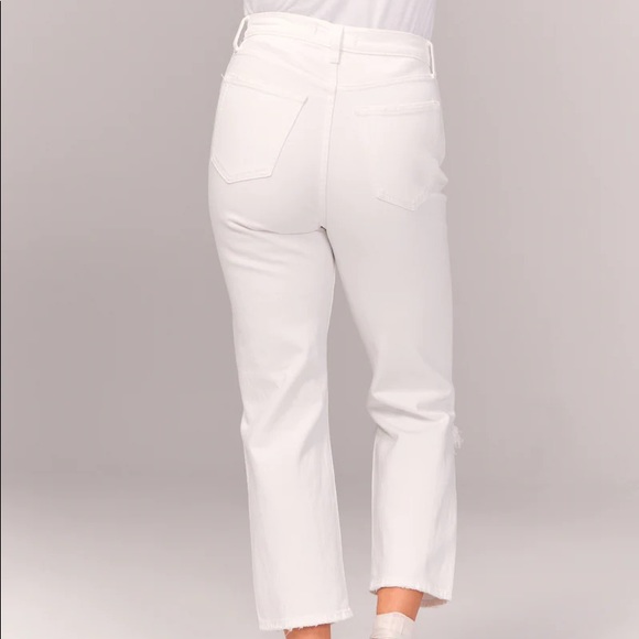 NWT Ultra High Rise Ankle Straight Jeans - Picture 2 of 7